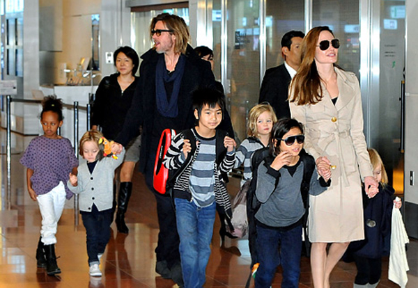 Angelina Jolie l-a acuzat pe Brad Pitt ca nu este un tata bun