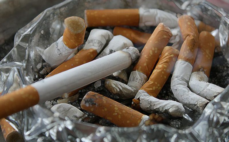 56% dintre copii fumează prima țigară la vârsta de 12 ani